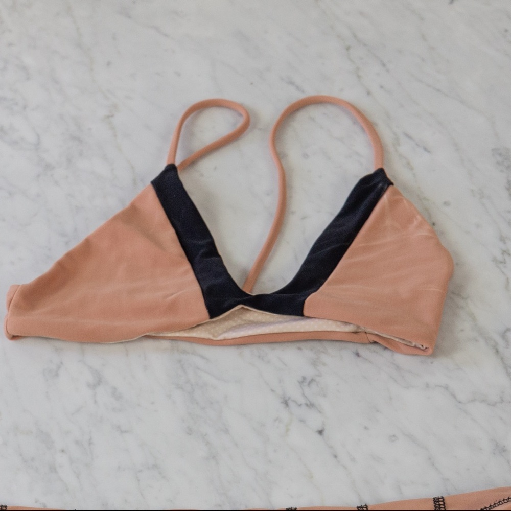 Acacia bikini top